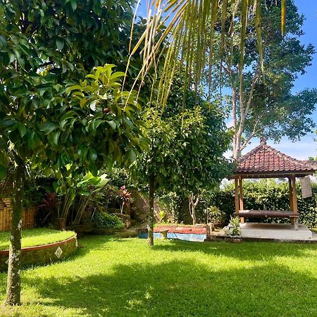 Bello Bungalow Batukliang Kültér fotó