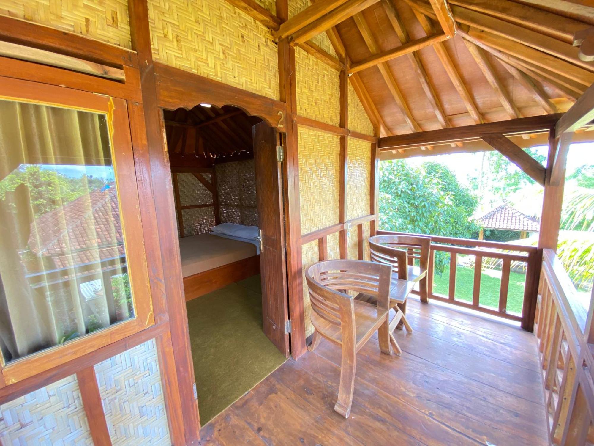 Bello Bungalow Batukliang Kültér fotó