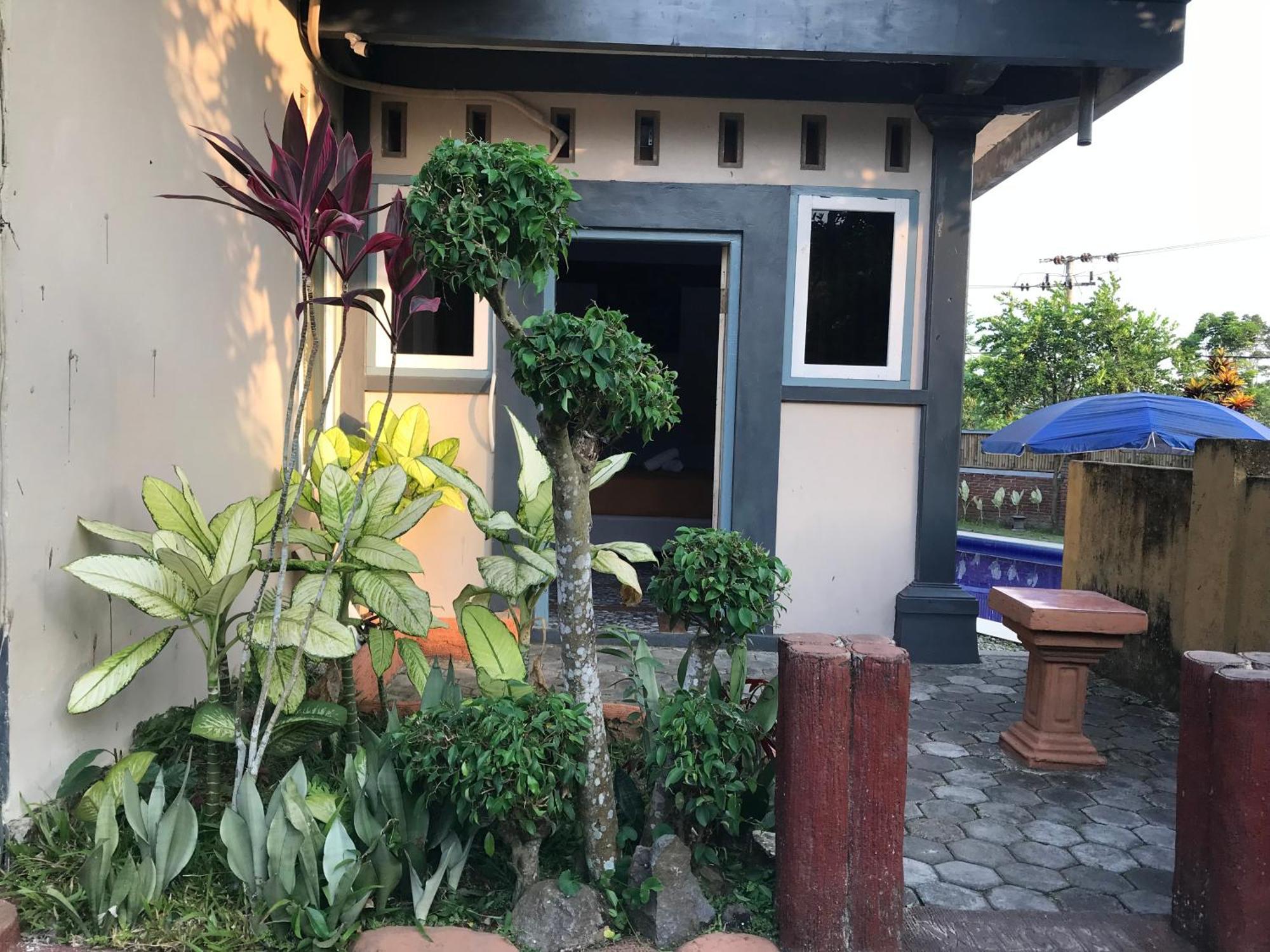 Bello Bungalow Batukliang Kültér fotó