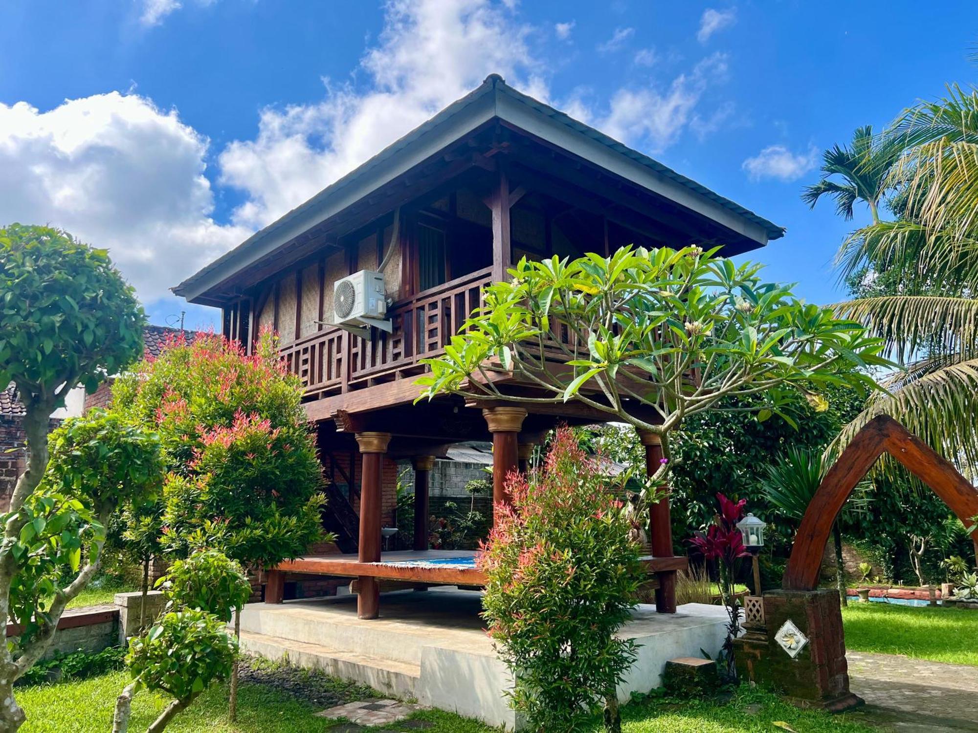 Bello Bungalow Batukliang Kültér fotó