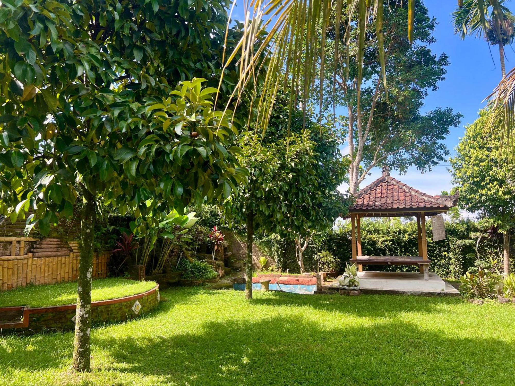 Bello Bungalow Batukliang Kültér fotó