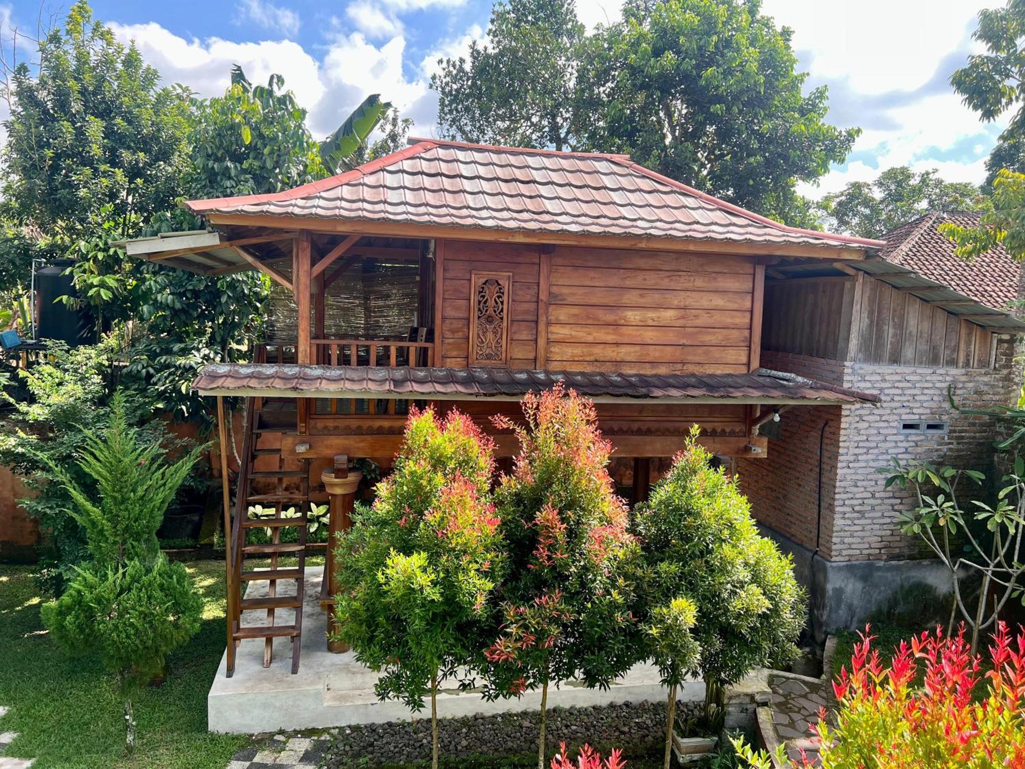 Bello Bungalow Batukliang Kültér fotó