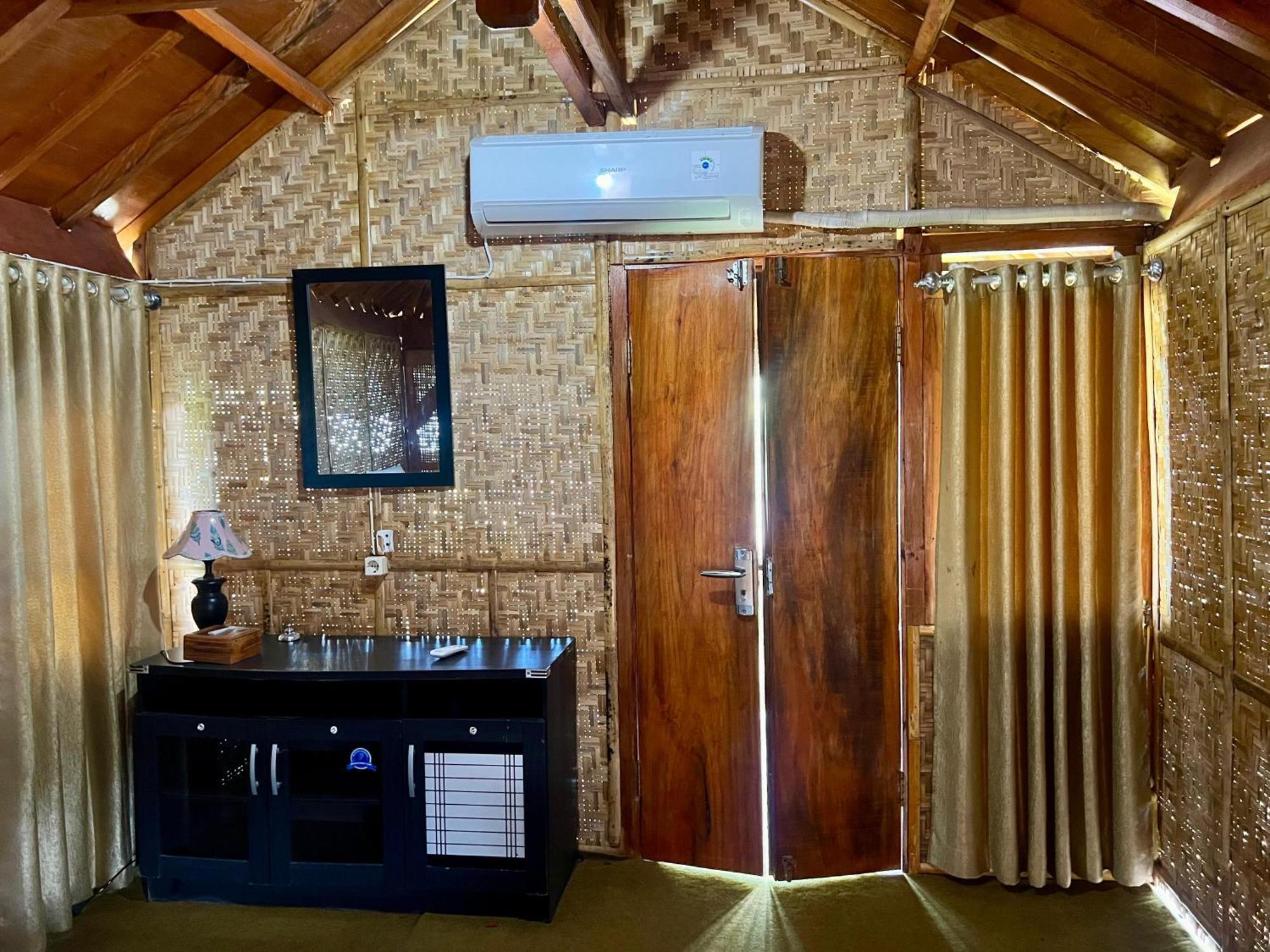 Bello Bungalow Batukliang Kültér fotó