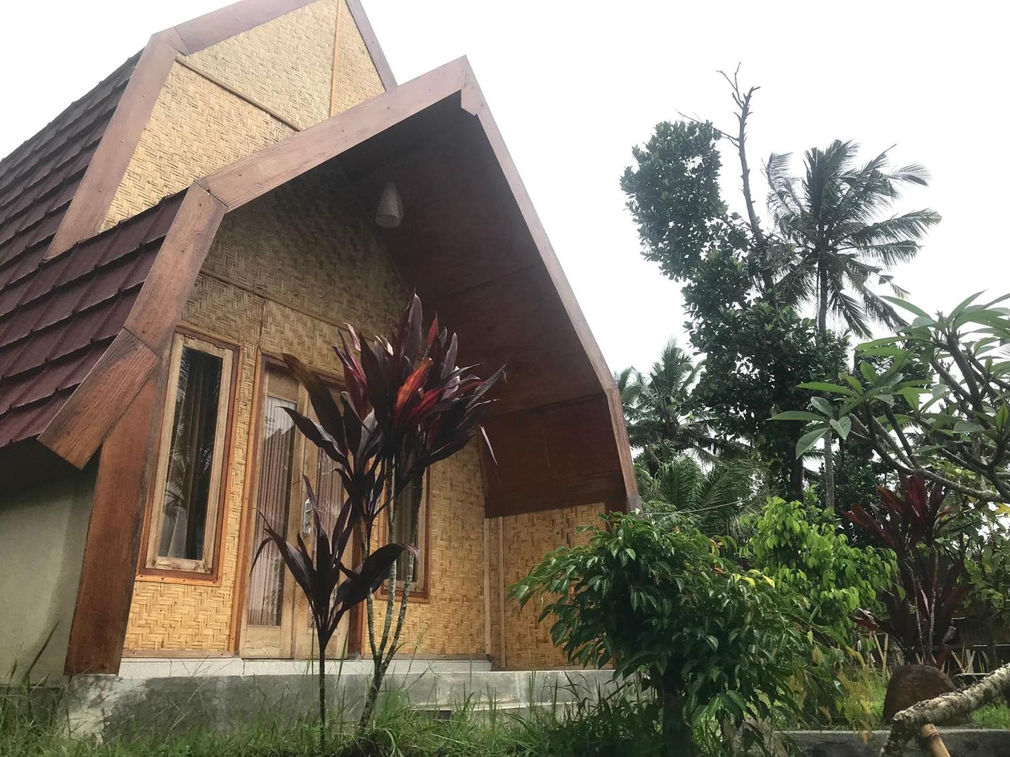 Bello Bungalow Batukliang Kültér fotó