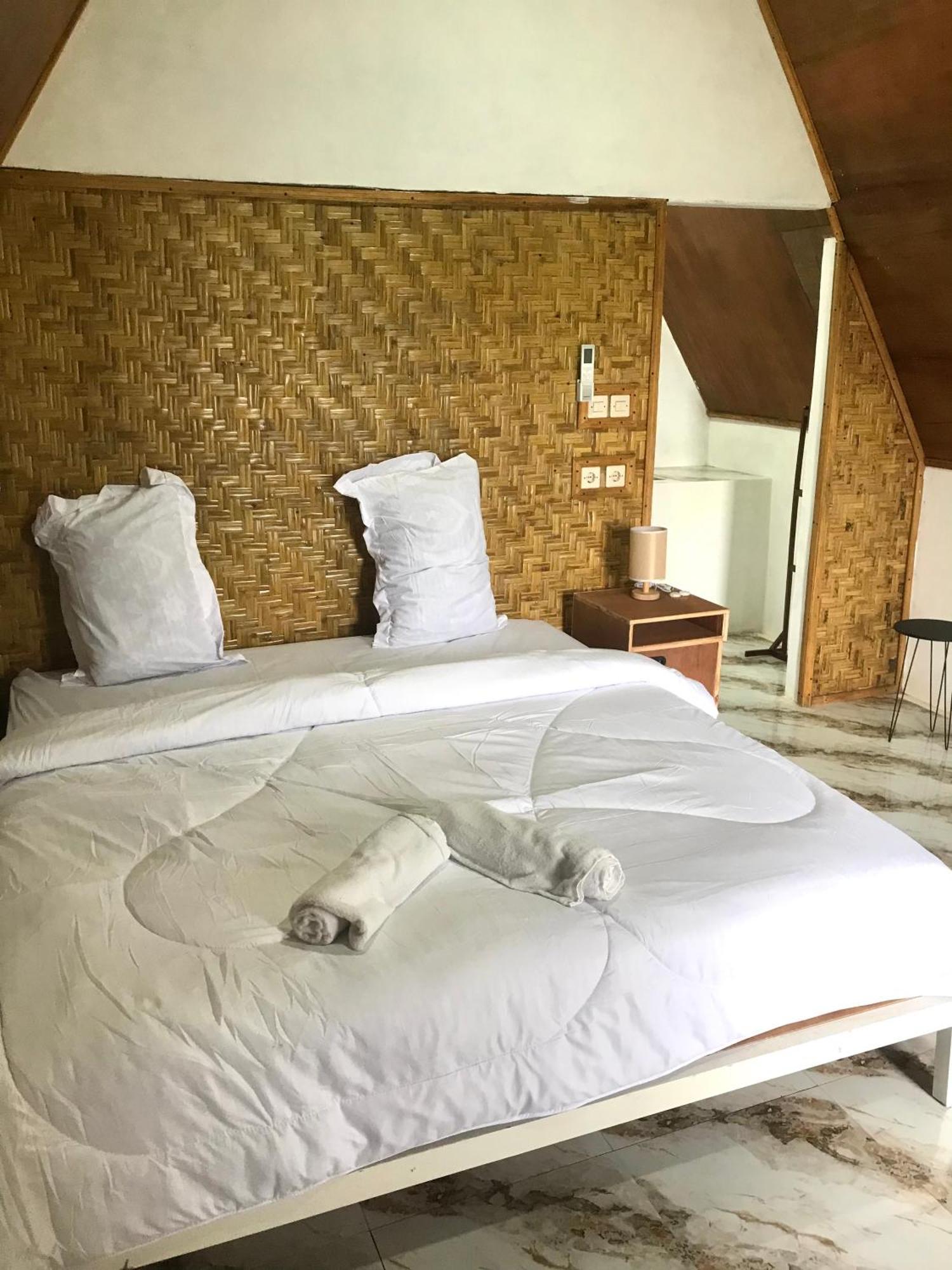 Bello Bungalow Batukliang Kültér fotó